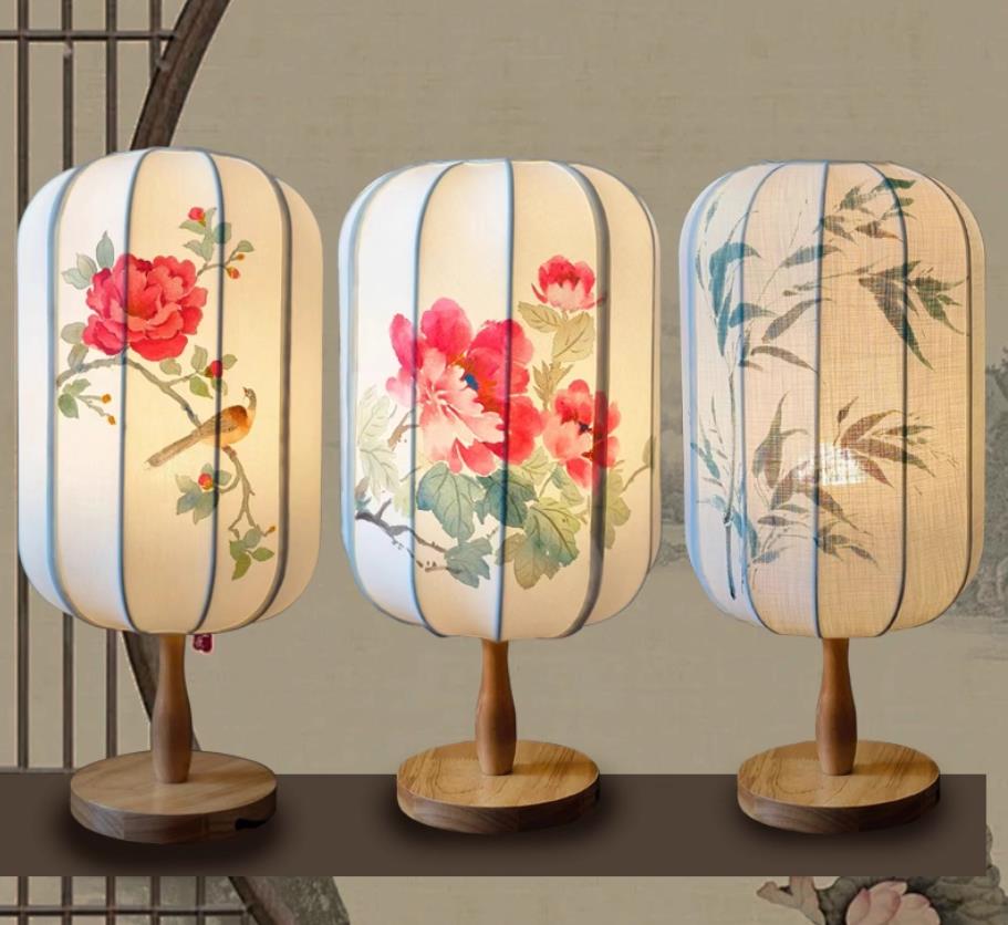 Handmade Chinese Table Lantern Hand Painted Linen Lantern Traditional Desk Lamp