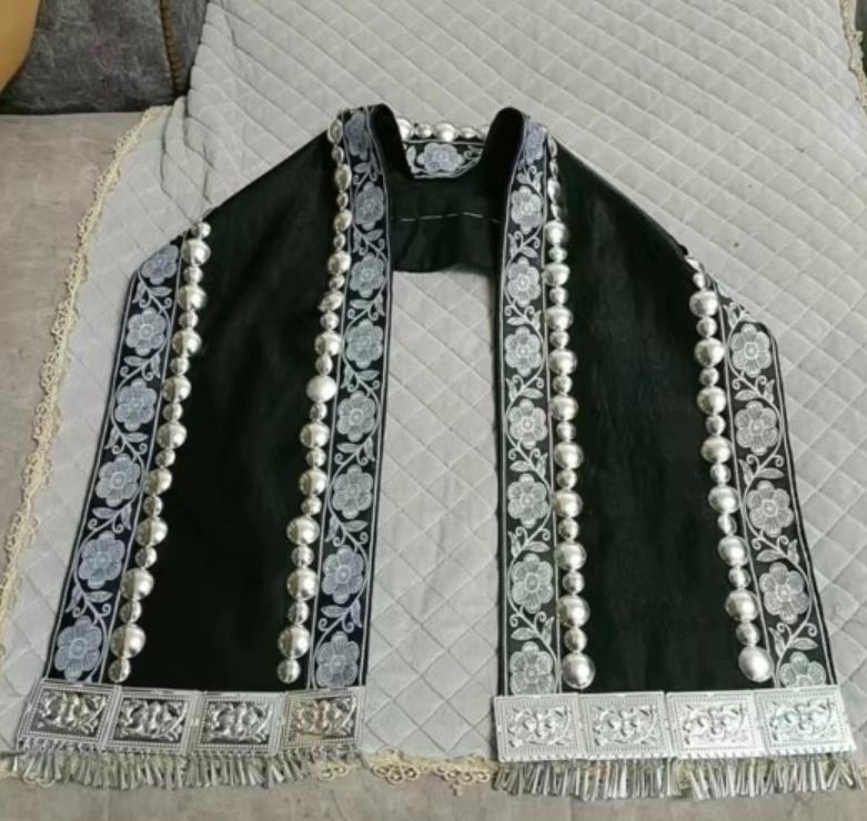 Chinese Ethnic Minority Costume Black Shawl Women