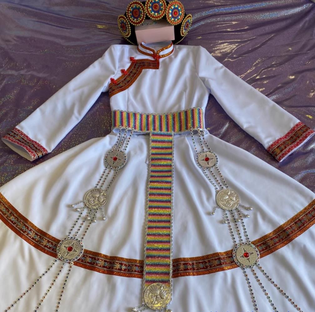 Chinese Minority Nationality Clothing White Handmade Naxi Ethnic Embroidery Costume