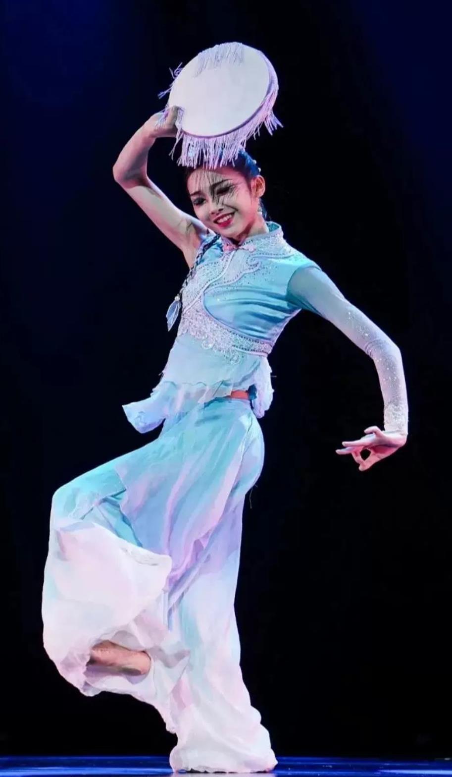 Jiaozhou Yangko Dance Costume Lan Shui Jian Yue Yuan Coin Drum Classical Dance Clothing Fan Dance Blue Outfit