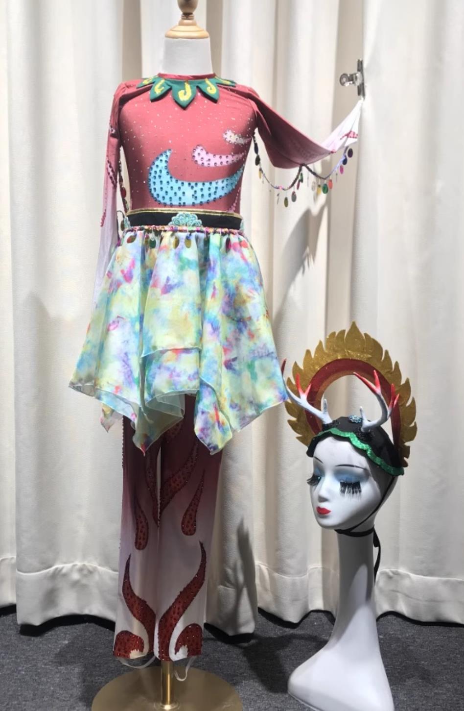 Nine Colored Deer Group Dance Clothing Customized Dance Performance Outfit