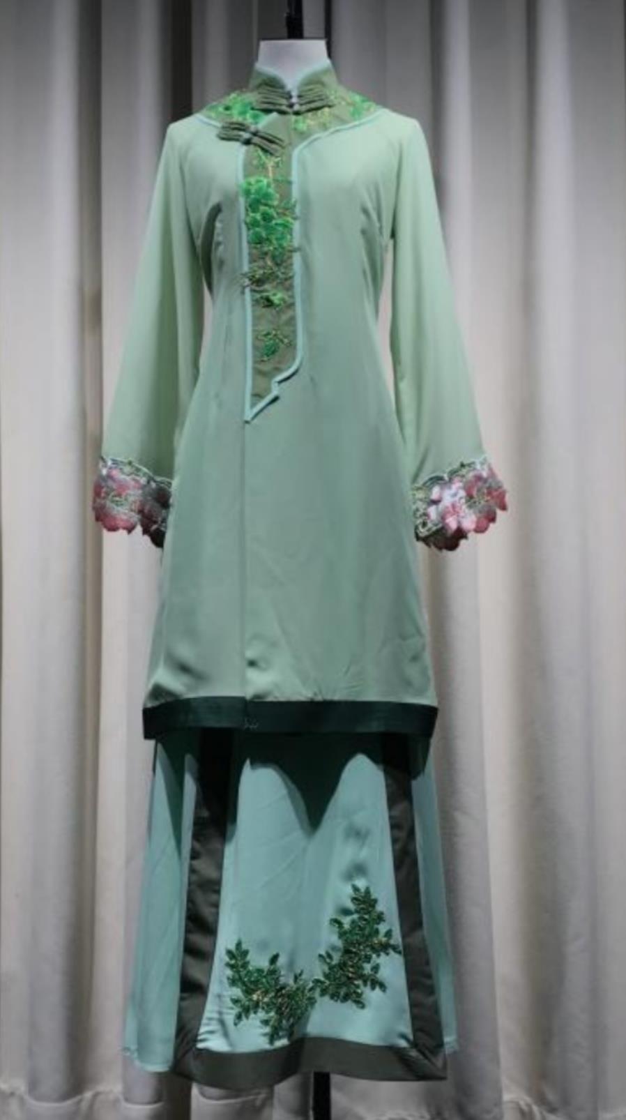 Taoli Cup Gentle Breeze Comes Embroidered Dance Costume Chinese Style Classical Dance Performance Attire