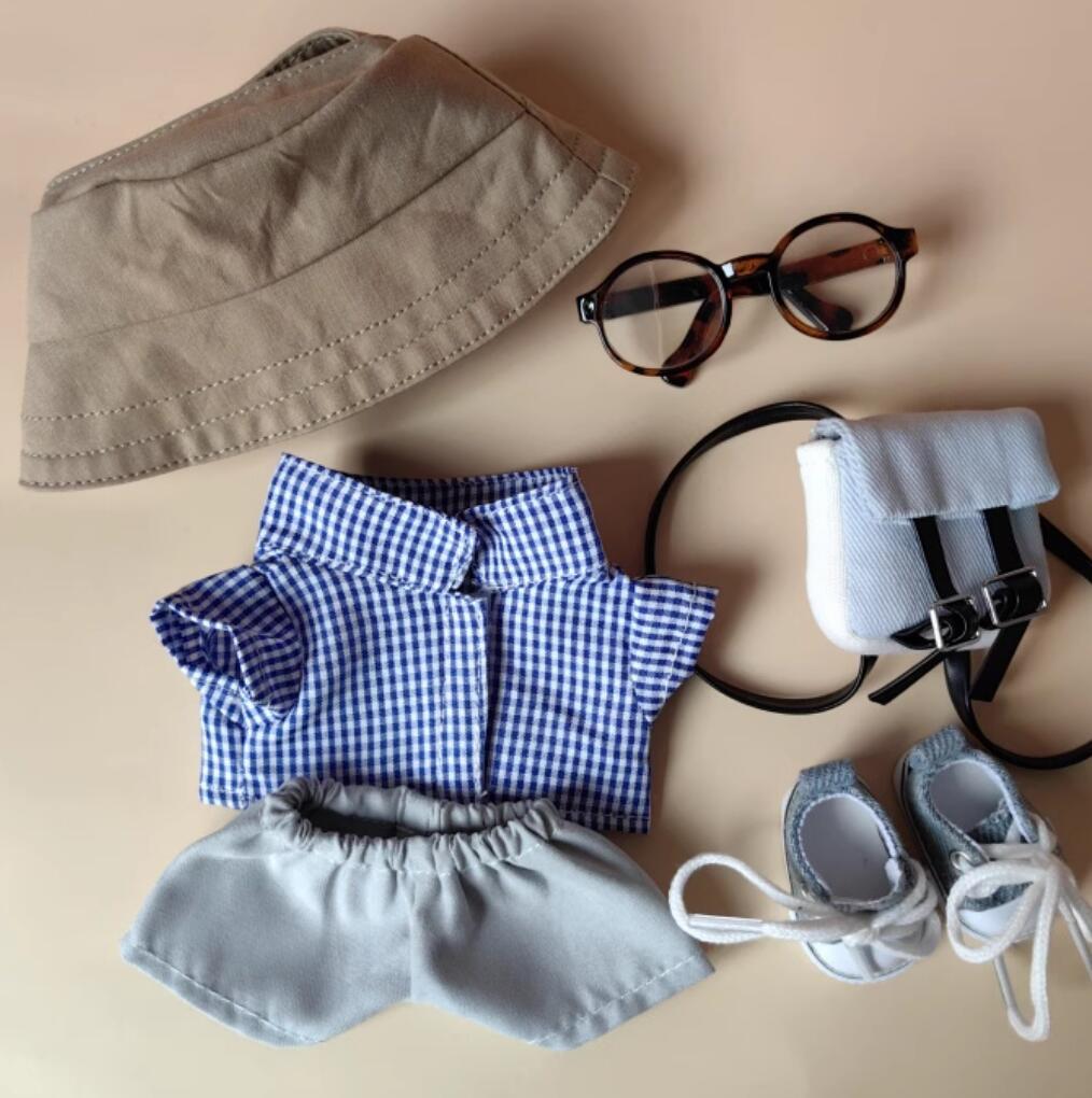 Labubu Doll Costumes Vintage Workwear Set Plaid Flannel Shirt Brown Dad Hat Backpack Chunky Eyeglasses and Canvas Shoes
