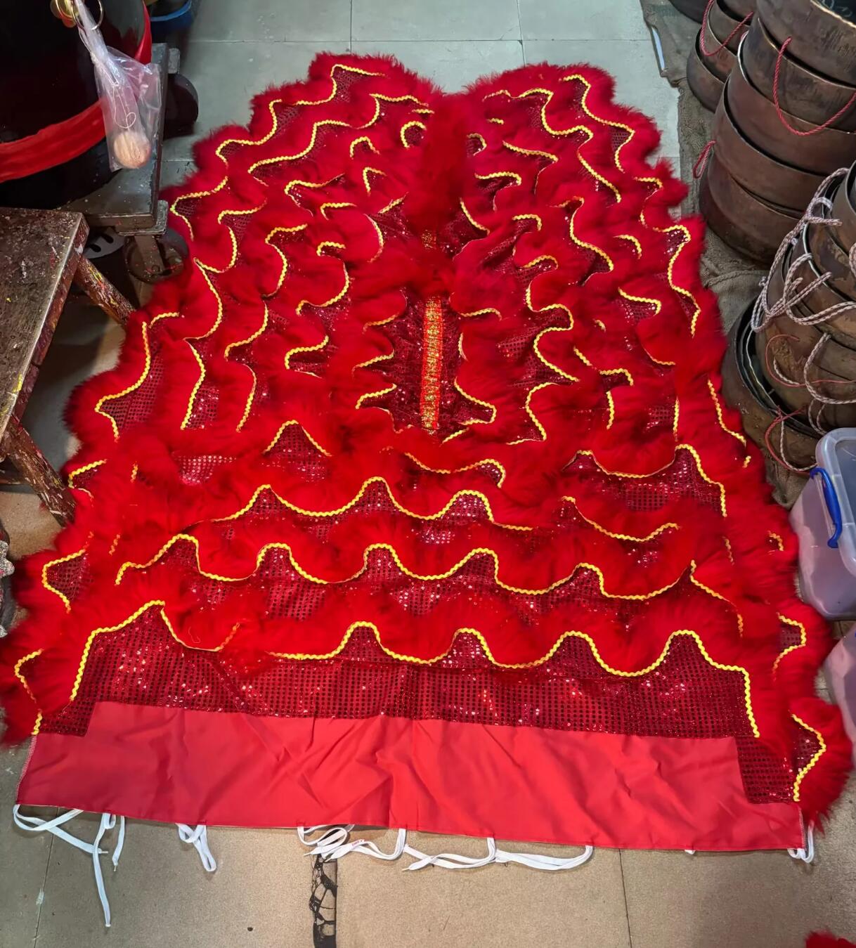 Red Sequins Chinese Lion Dance Tail and Pants Traditional Wool Lion Costumes Set