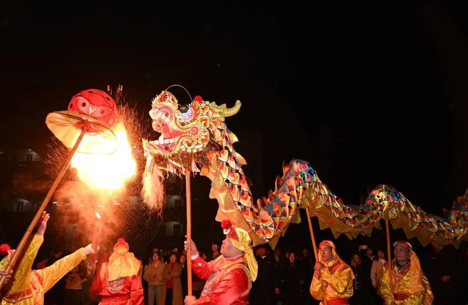 Traditional Southern Dragon Dance Prop Chinese Festival Dragon Dance Equipment Dragon Head Costume Complete Set