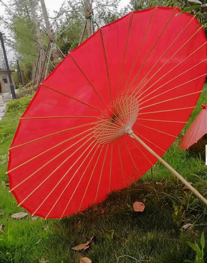 Traditional Chinese Wedding Umbrella Handmade Hanfu Red Silk Umbrella Classical Dance Large Umbrella