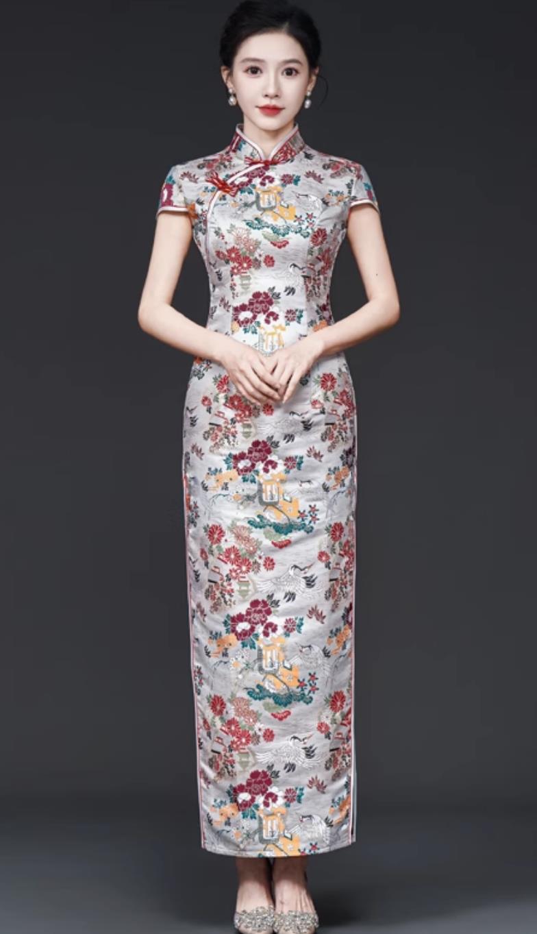 Chinese Style Banquet Evening Gown Stage Performance Qipao Slim Long Brocade Dress