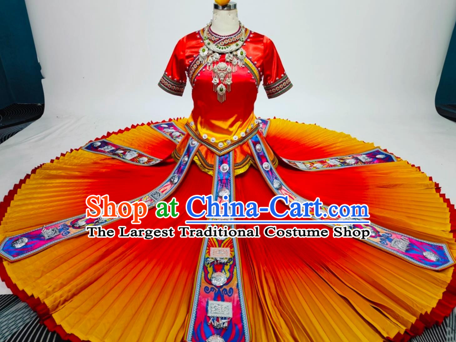 Yunnan Guizhou Minority Embroidered Costume Chinese Women Miao Stage Performance Attire Ethnic Style Dance Dress