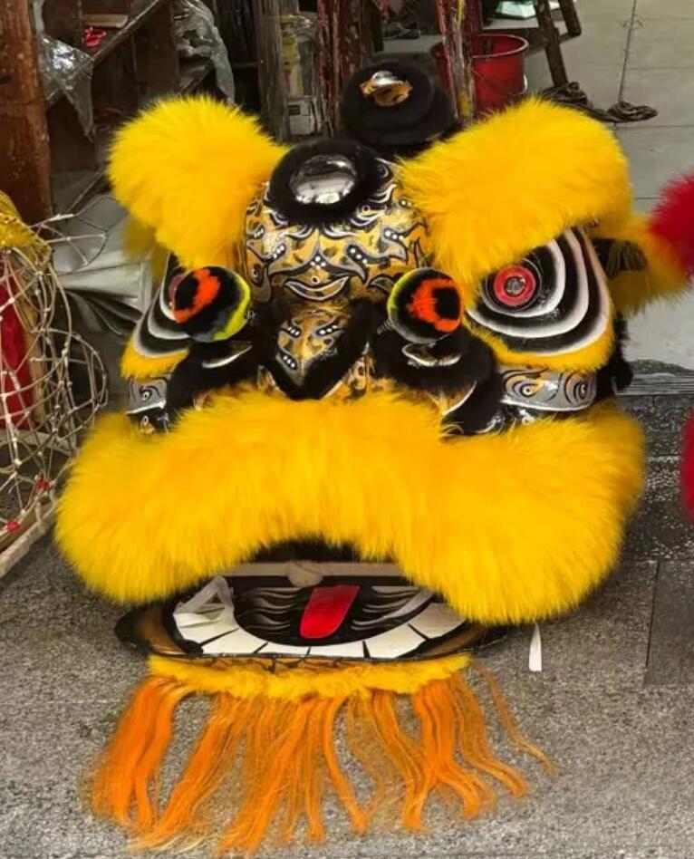 Handmade Golden Wool Fut San Lion Head Chinese Lion Dance Costume Traditional Festival Ceremony Equipment