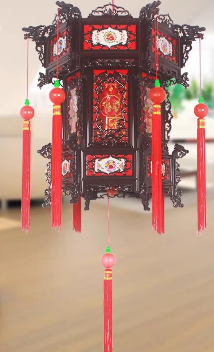 Chinese Antique Style Palace Lantern Plastics Lantern Classical Lucky Pattern Lamp